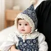 Gorro Puntiagudo con Adorno de Encaje para Bebés Niñas con Lazos Gorro Protector de Orejas Azul Flores Pequeñas Lindo Adorable Gorro
