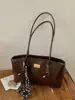 Bolsa de Ombro Retro Feminina Moda Outono/Inverno 2026 Nicho Bolsa de Ombro Único Grande Capacidade Alta Qualidade para o Dia a Dia Bolsa Transversal