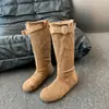 Botas femininas de inverno em jeans, estilo western retrô de uso duplo estiloso, com aumento interno de altura, elegantes botas altas de camurça francesas