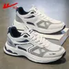 Zapatos de tirar zapatillas de hombre 2026 nuevas de otoño de moda de malla zapatos casuales zapatillas retro transpirables para hombre