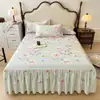 Falda de cama de una sola pieza de algodón cepillado estilo coreano, estilo simple, color sólido, universal para todas las estaciones, amigable con la piel, algodón puro, cubierta de cama antideslizante, juego de tres piezas