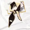 Ins Novo Estilo Coreano Lenço Pequeno de Lã para Menina Conjunto de Pescoço Quente Tricotado Moda Outono e Inverno Lenço Pequeno com Canto Pontiagudo