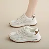 2026 Novos Sapatos Casuais Esportivos Femininos de Solado Grosso Confortáveis Versáteis Respiráveis Celebridade da Internet Retrô Sapatos de Pai Forrest Gump Femininos