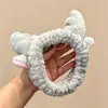 2026 Nueva Banda para el Cabello con Orejas de Ciervo Dulces Accesorios para el Cabello Aro para el Cabello de Panda Pequeño Gato Diadema para el Rostro Otoño Invierno Venta al por Mayor