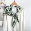 Xale Geométrico Quadrado Europeu e Americano de Alta Qualidade, Lenço de Pescoço Fino Respirável Estampado, Acessórios para Tubinho, Lenço de Seda, Lenço Quadrado para Mulheres