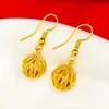 Desvanecimiento lento Oro de arena vietnamita moda femenina cuenta de la fortuna bola exquisita gancho para la oreja conjunto de joyería cruzada para mujer
