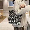 Bolso de Lona con Letra para Mujer, Bolsa de Lona Tote de Gran Capacidad, Nuevo Estilo de Moda para el Trabajo y los Viajes Diarios, Bolso de Hombro