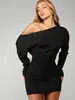 Vestido mini bodycon de una sola manga larga estilo deseo puro transfronterizo europeo y americano para mujer, con hombros descubiertos, ceñido a la cintura, elástico, ajustado, vestido sexy