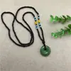 Corrente de Lã Longa com Contas Étnicas Pingente de Fivela de Segurança Jade Afegão Imitation Colar de Jade Imitation Banca Feira do Templo