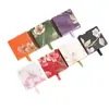 Lujosa Caja de Joyería Floral, Caja con Adorno de Flor, Caja de Empaque para Pendientes, Collares y Anillos, en stock desde la fábrica de origen