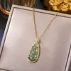 Corrente de clavícula em aço titânio estilo nacional retrô pingente de cadeado da paz de jade temperamento versátil acessórios de alto padrão estilo chinês