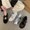 Zapatos Casuales de Primavera y Otoño 2024, Nuevos, Punta Redonda, Costura Plana, Encaje Hueco, de Atar, Combinan con Todo, Suela Suave