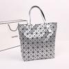 Verano 2025 Nueva Moda Simple Rombo Bolso de Mujer Versátil Patchwork Geométrico Bolso de Mano Plegable Bolso Tote de Hombro Trendy para Mujer