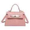 Bolso de mano para mujer 2025 Nuevo estilo Bolso para mujer Bolso cuadrado pequeño Patrón tejido a la moda Cierre Bandolera de un solo hombro