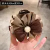 Pinza para el Cabello de Flor de Perla con Diseño de Tela de Alta Gama, Tamaño Mediano para Mujer, Estilo Nuevo para Cabello Fino, Pinza Completa para el Cabello con Lazo