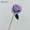 Flor artificial de rosa única em veludo, disponível em várias cores, tecido de seda, adequada para arranjos de casamento, decorações de corredor e decorações de salão de casamento.