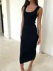 Vestido de punto ajustado con cuello cuadrado sin mangas liso sexy de verano 2024 falda midi europea y americana