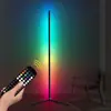 Lámpara de pie de fábrica directa de Shenzhen 2.4G Bluetooth luz ambiental de suelo enchufe de 3 secciones 5V luz ambiental de esquina que cambia de color
