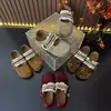 Moda Otoño 2026 Moda y Sencillez Perla Suela Gruesa Tendencia Aumenta Altura Suela Suave Punta Redonda Media Zapatilla para Mujer