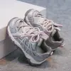 Zapatillas de malla de moda para niños, nueva colección de otoño 2026, zapatillas deportivas unisex de suela blanda para niños y niñas, zapatos infantiles de estilo coreano para niños mayores