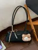 Bolso de Mano Pequeño Retro Yuezi para Mujer 2026 Primavera Nuevo Bolso de Hombro para el Trabajo Bolso Baguette de Moda