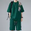 Traje de camiseta de manga corta transpirable y cómodo de Hong Kong, nuevo para el verano de 2024, traje de pantalones deportivos casuales para hombre