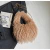 Este ano, a popular bolsa pequena de pelúcia superquente feminina 2023, nova bolsa mensageiro com corrente de pérolas, bolsa para pelos nas axilas
