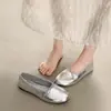 Sapatos femininos Chuyuji estilo francês, laço suave, vermelho claro, modelo novo 2026, sapatos Mary Jane de couro macio e confortáveis