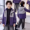 Chaqueta de invierno para niño modelo nuevo 2026, chaqueta desmontable tres en uno para hombre y niño, elegante, con forro polar, para primavera y otoño