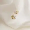 Aguja de Plata S925 Sentido de Diseño Avanzado Personalidad de Nicho Pendientes Compactos Estilo Pequeño Nuevo Pendientes Circulares en Forma de Anillo de Zirconia