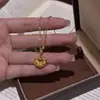 Collar de Bloqueo de Paz de Loto de Diseño de Nicho de Lujo Ligero Retro, Exquisito y Versátil para el Uso Diario, Cadena Elegante para la Clavícula