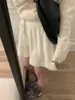 Pantalones cortos de punto de lana gris extremadamente elegantes para mujer, modelo nuevo de primavera 2026, de corte holgado, para usar al aire libre, largo 5/4