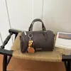 Moda Transfronteiriça 2026 Nova Bolsa Pequena Retrô Moda Tendência Feminina Casual Bolsa de Ombro Único de Mão Bolsa Boston Transversal