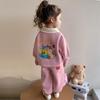 Traje de Solapa de Dibujos Animados Estilo Nuevo Primavera 2026 para Niños, Elegante Conjunto de Dos Piezas de Moda para Niñas de Primavera y Otoño