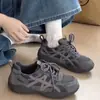 Tênis de Treino Alemão Espesso Original Retro de Verão 2026 Modelo Novo Moda Estudantil Versátil Casual Tênis Feminino