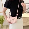 Moda Coreana de Verano 2025 Bolso de Axila de Nicho Nuevo Bolso de Hombro con Cadena de Gama Alta para Mujer Bolso Cruzado de Estilo Extranjero Popular en Internet