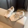 Sapato de Treino Alemão Mais Vendido Feminino 2026 Primavera/Verão Novo Sola Grossa Versátil Estudante Casual Leve Mary Jane Sapatos Únicos Femininos