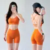 Top de yoga feminino com bojo, top fitness costas cruzadas, conjunto fitness com calça de três pontos que levanta o bumbum
