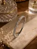 Pulsera de Lujo Cielo Estrellado Ultra Brillante con Circonitas, Elegante Brazalete de Moda con Hebilla Delgada, Sencillo y Versátil para el Uso Diario