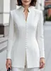 2026 Nuevo Traje Pequeño Europeo y Americano con Cuello Alto y Cintura Ajustada para Mujer de Color Sólido Ajuste Delgado Temperamento Commute Profesional Ropa Exterior