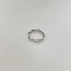 Anillo abierto de estilo retro de alta gama con diseño de giro simple en estilo frío de nicho para mujer, elegante anillo de plata de ley 925.