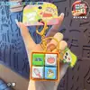 Llavero Oficial de Crayon Shin-chan con Botón de Alivio del Estrés de 14 Cuadrículas Dibujo Animado Lindo Juguete Divertido de Presionar y Disfrutar Regalo