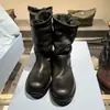 Botas de mujer con suela gruesa y estilo, botas tobilleras de motorista plisadas vintage nuevas otoño 2026, botas de tacón grueso de moda hasta la pantorrilla