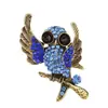 Broche de Alta Qualidade Coreano Flamingo Libélula Broche Abelha Elefante Corsage Liga Metalizada Animal Pin Acessórios de Roupa para Mulheres