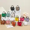 Novo Pingente de Bolsa da Moda, Chaveiro de Couro de Alta Qualidade para Carro, Bolsa Criativa Fofa para Fones de Ouvido, Acessórios para Bolsa Feminina