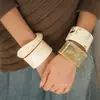 Pulseira Geométrica Aberta de Resina Borrada Retrô Europeia e Americana Moda Simples Nicho Elegante High-End Pulseira para Mulheres