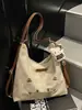 Bolsa de Ombro de Gato de Desenho Animado Fofo Transfronteiriça Mochila Casual Feminina Grande Capacidade Três Usos para Trabalho e Deslocamento Bolsa Transversal Tendência