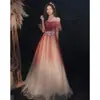 Vestido de Noite de Um Ombro para Mulheres 2026 Novo Estilo Vestido para Banquete de Casamento Elegante Emagrecedor Sem Alças Vestido de Brinde da Noiva