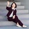 Elegante y moderno traje de mezclilla estilo mamá para mujer, nueva colección otoño 2026, elegante conjunto de dos piezas para mujeres de mediana edad y mayores