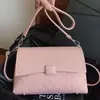 Bolso Pequeño Retro de Gama Alta para Mujer 2025 Nuevo Verano Simple Moda Lujo Accesible Ropa de Trabajo Bolso Cruzado Versátil